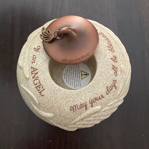 Tea candle holder